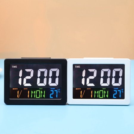 ساعت و دماسنج دیجیتالی به همراه تقویم و نمایشگر رنگی مدل GH-2000